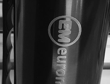 Grabado Laser sobre Termos metálicos